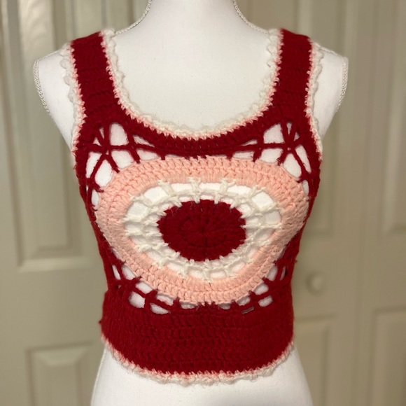 Vintage 1970’s Hand Crafted Cropped Top Crochet Tank Red Pink White - Picture 4 of 15